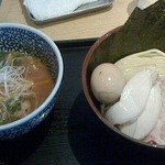 麺屋一燈 - 150501東京　一燈　特製濃厚魚介つけ麺1,100円になってしまったのね