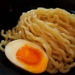 吟醸らーめん 久保田 - 吟醸つけ麺 味噌（麺＆煮玉子）