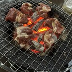 すすきの 肉の浅鞍 - 美味しく焼かれる塩ジンギスカン