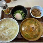 すき家 - 料理写真:牛まぜのっけ朝食ミニ&とん汁みそらーめん