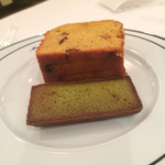 マリアージュフレール - 南瓜のパウンドケーキと抹茶のフィナンシェ(プティガトーのセット)