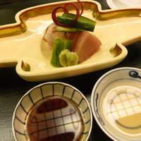 祇園 にしかわ - 刺身、シマアジ？ 中トロ？