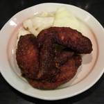 世界の山ちゃん - 黒手羽先（税抜360円）