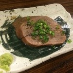 デニム - 煮豚は一枚300円。