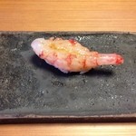 しのはら - ぶどう海老の握り