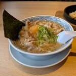 丸源ラーメン - 料理写真: