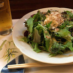 創作和食敬三 - とりあえずの生とお通しのベビーリーフ♪すごいボリュームでしょ♡