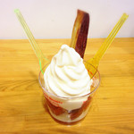 にんぎり飯屋 - からいもフロート