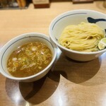 つじ田 - 料理写真:濃厚つけ麺