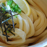 三好うどん - 捻りのある旨いうどん。