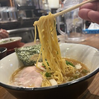 らーめん大衆酒場 一富士_1