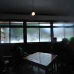 横尾山荘 - 横尾で足止め中