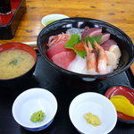 小川港魚河岸食堂 - 上海鮮丼