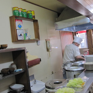 キッチン南海_2