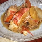民宿まぐさ - 金目鯛のあらと大根の煮付け♪金目鯛の身がいっぱい
