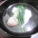 日本料理 太月 - 鱧と蓮根餅の椀物