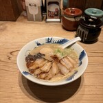 ラーメン龍の家 - 料理写真:
