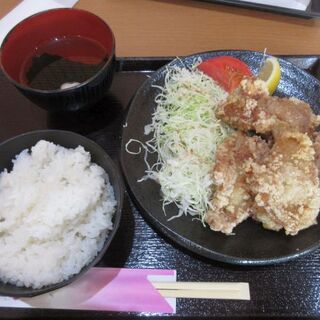 大衆食堂 こうき屋 - 料理写真:ジューシー唐揚げ定食