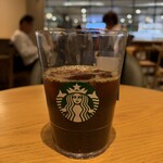 スターバックスコーヒー - ドリンク写真:■Short アイス コーヒー ¥394
店内グラス (+0円)