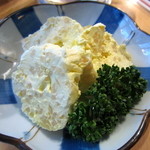 元祖立ち飲み屋 - チーズ沢庵￥180円