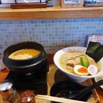 松利屋 - 濃厚飛魚だし鶏白湯つけ麺1450円 大盛180円