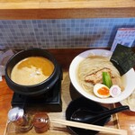 松利屋 - 濃厚飛魚だし鶏白湯つけ麺1450円 大盛180円