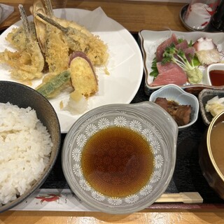 お食事処 旬吉_0