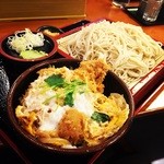 ゆう月 - チキンカツ丼セット