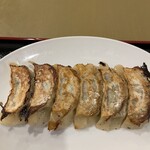 ぎょうざ屋 くまぞう - 焼き餃子