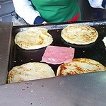 天津葱抓餅 - ハム・卵入りのぜいたく品40元（\160）をお願い