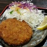 定食や - メンチカツです（２０１５年５月）。