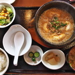 やぐやキチジョウジ - 石鍋麻婆豆腐定食