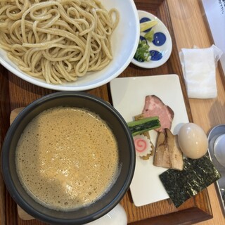 ラーメン 歩く花_0