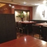よろにく - 店内