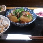 炭火家 りん - 牛タンさがり定食