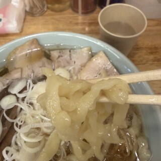 麺屋 つるる_1