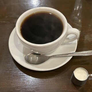 カフェ・ラ・ダダ_1