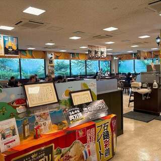 石鎚山サービスエリア(上り線)フードコート_2