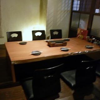 とり皮屋 勝軍_2