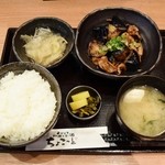 ちょこっと - 豚と茄子の味噌炒め定食780円