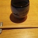 紬山荘 - まずはお茶で一服…。