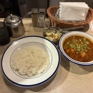 カリーライス専門店エチオピア 本店