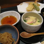 Umakateitakumi - 天ぷら、小鉢
