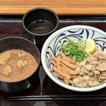 はなまるうどん - 料理写真:はなまるうどん 茅場町店 濃厚魚介豚骨つけ汁うどん 小 税込790円 うどんは温を選んで
