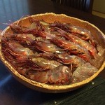 しのはら - 後から出てくる「ぶどう海老」を見せてくれました。