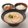 養老サービスエリア（上り線）フードコート - 料理写真:濃厚鶏がら醤油ラーメン唐揚げセット950円