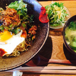 森のかぞく - 農園ビビンバ900円