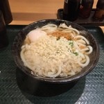 はなまるうどん - かけうどん（中）温泉玉子入