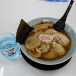 ラーメンさんぱち - 料理写真:
