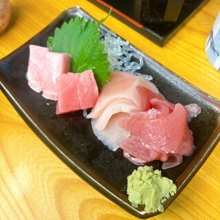 三代目 田久保食堂_1